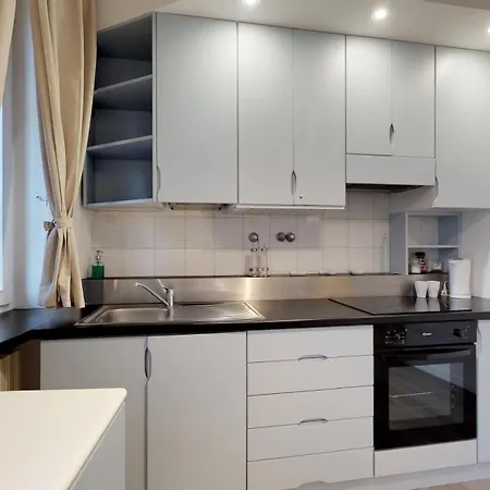 Apartment Luxury 2 Bedrooms *